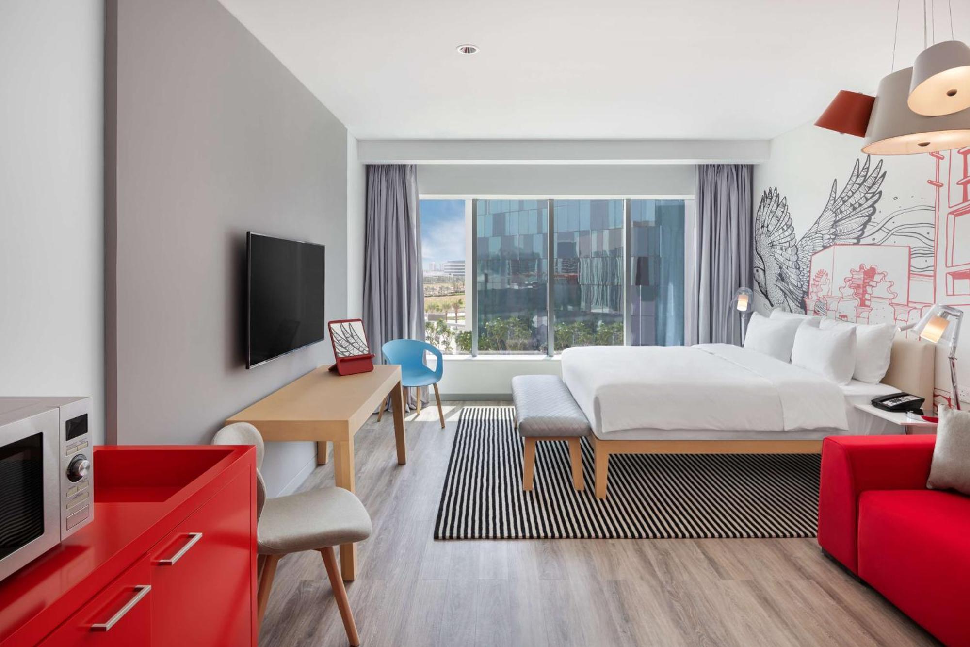 Radisson Red Dubai Silicon Oasis Hotell Exteriör bild