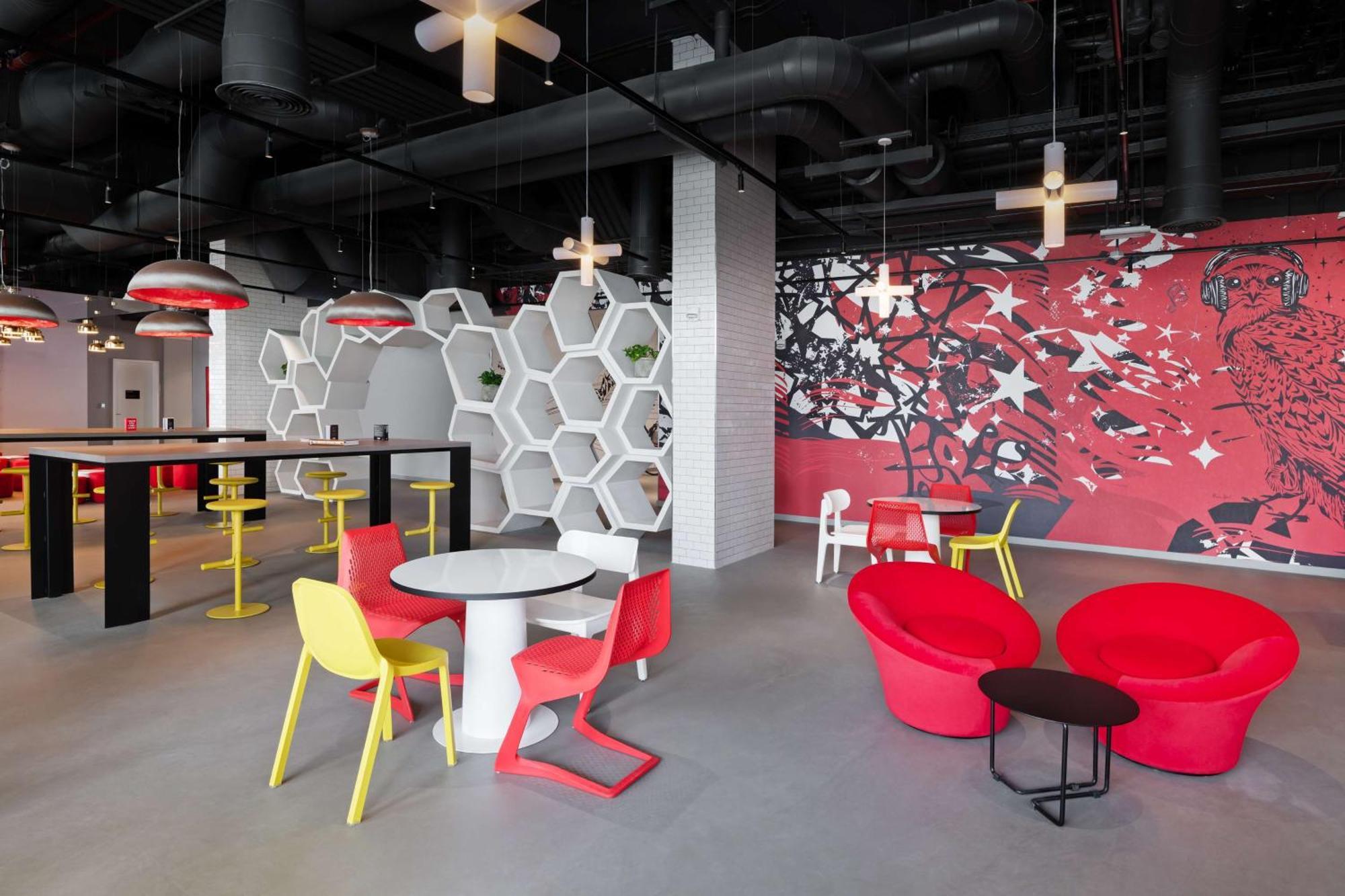 Radisson Red Dubai Silicon Oasis Hotell Exteriör bild